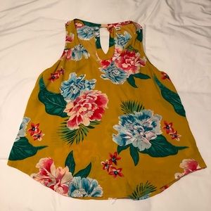 Old Navy Floral Sleeveless Top